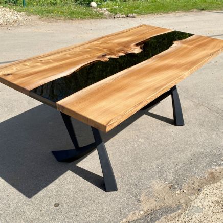 Elm River Dining Table Black Resin