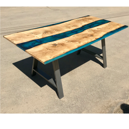 Pippy Oak & Blue Resin River Dining Table