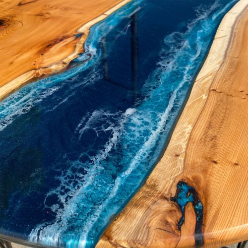 Yew Round River Dining Table