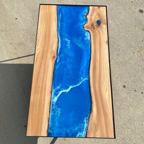 Elm River Coffee Table with Geo Frame