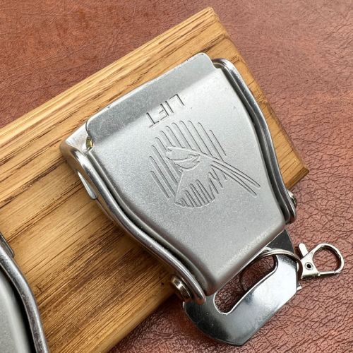 Aeroplane Belt Buckle Key Holder (Oak Twin 2)