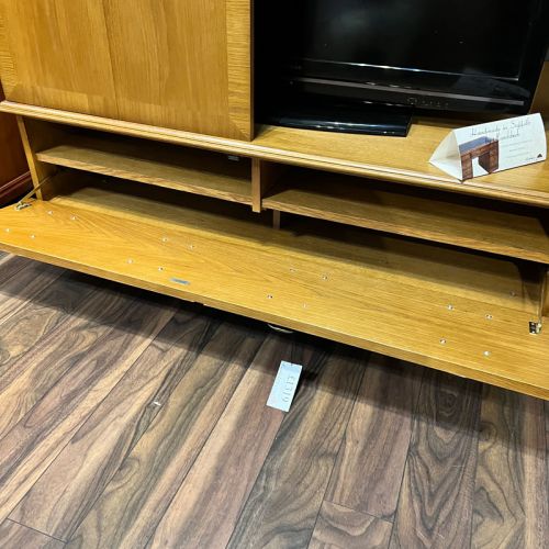 Oak Enclosed TV Cabinet