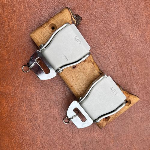 Aeroplane Belt Buckle Key Holder (Oak Twin)
