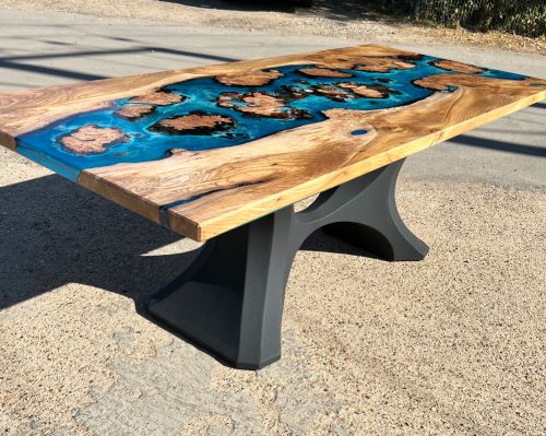 Burr Elm Islands Ocean Table