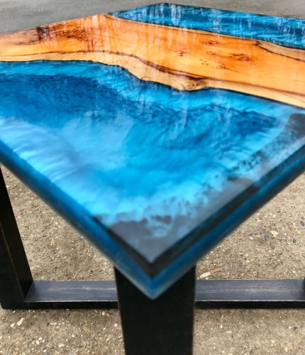 Yew & Blue Resin River Lamp Table