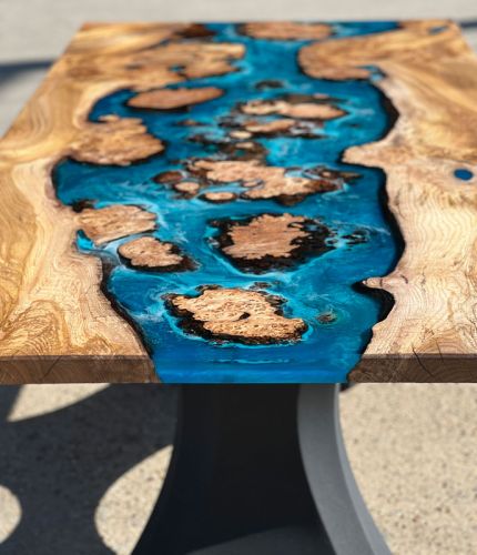 Burr Elm Islands Ocean Table