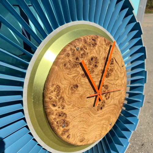 Ardour Hawk Turbine Clock